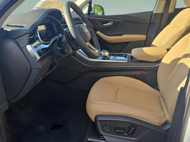 new 2025 Audi Q7 car, priced at $68,742