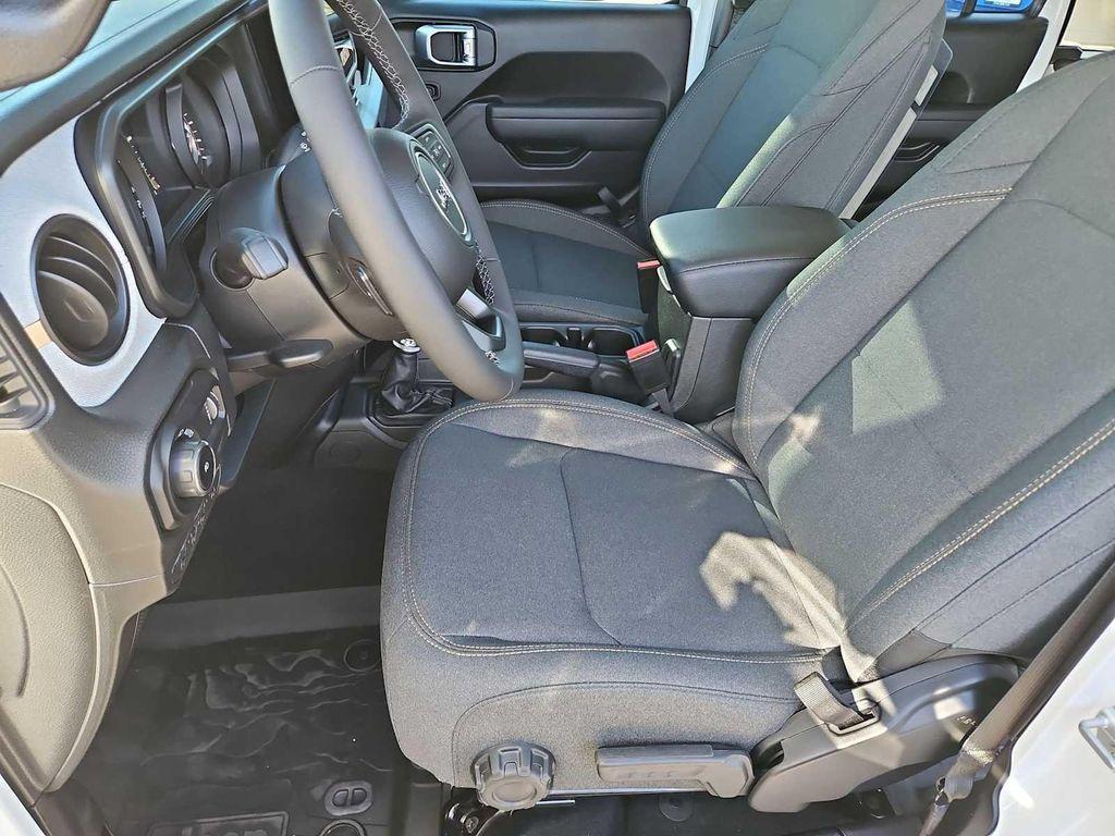 new 2026 Jeep Wrangler car, priced at $54,285