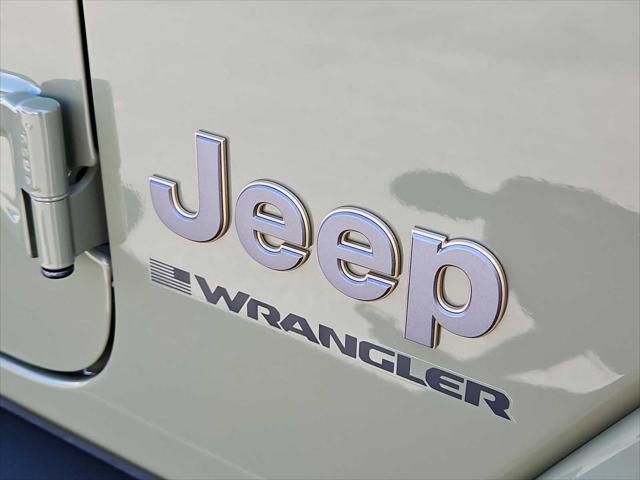 new 2025 Jeep Wrangler car, priced at $99,985