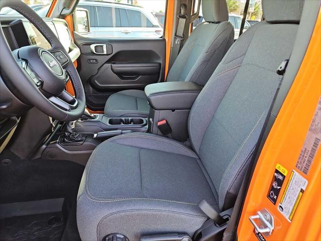 new 2025 Jeep Gladiator car, priced at $45,323