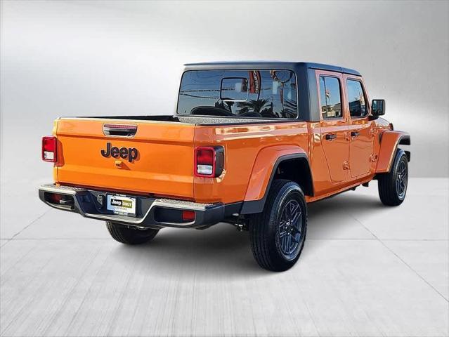 new 2025 Jeep Gladiator car, priced at $45,323