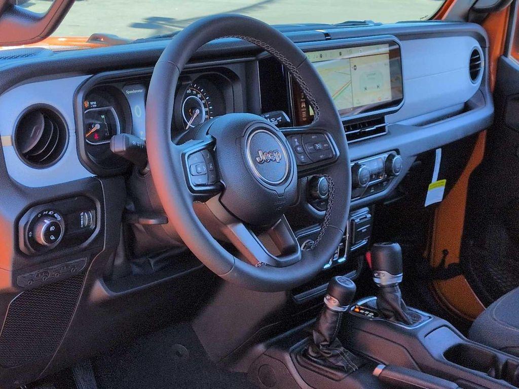 new 2025 Jeep Gladiator car, priced at $41,450