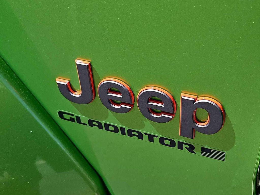 new 2025 Jeep Gladiator car, priced at $47,730