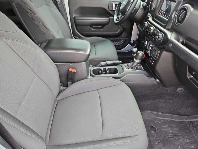 used 2022 Jeep Gladiator car, priced at $34,000