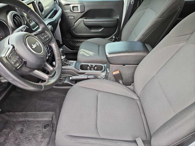 used 2022 Jeep Gladiator car, priced at $34,000