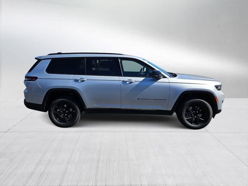new 2025 Jeep Grand Cherokee L car, priced at $38,877