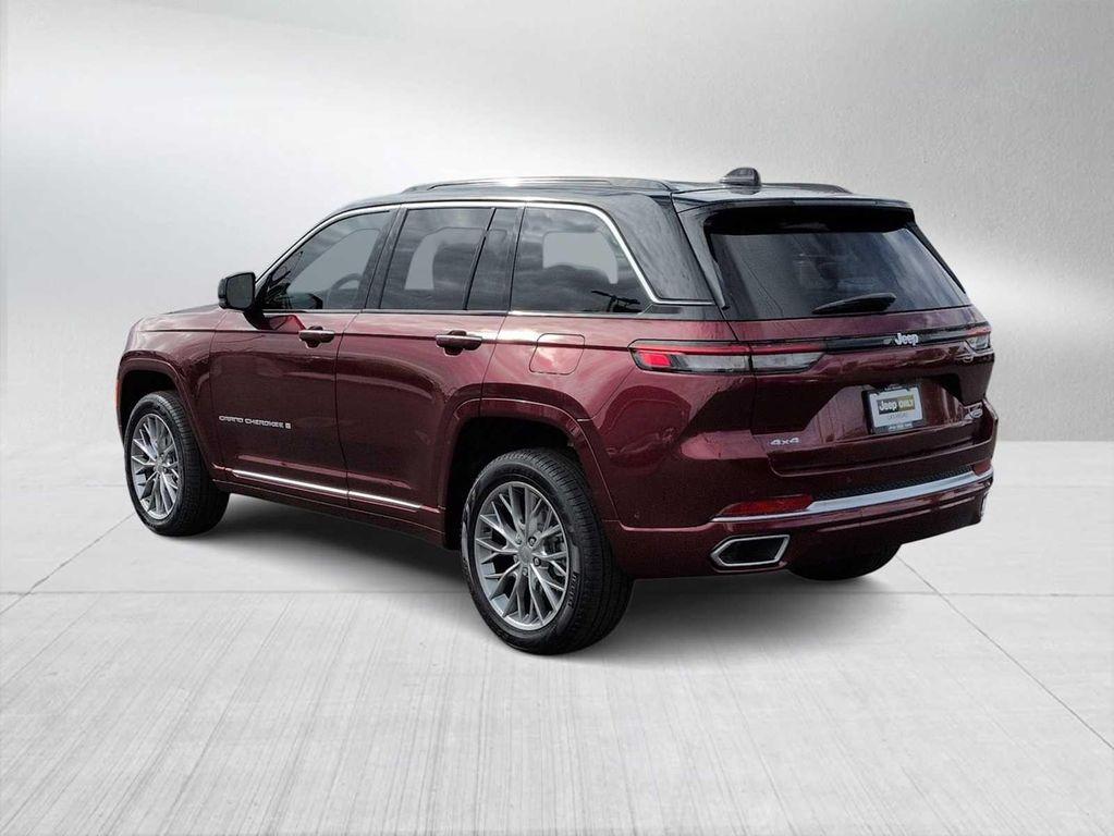 new 2025 Jeep Grand Cherokee car, priced at $57,500