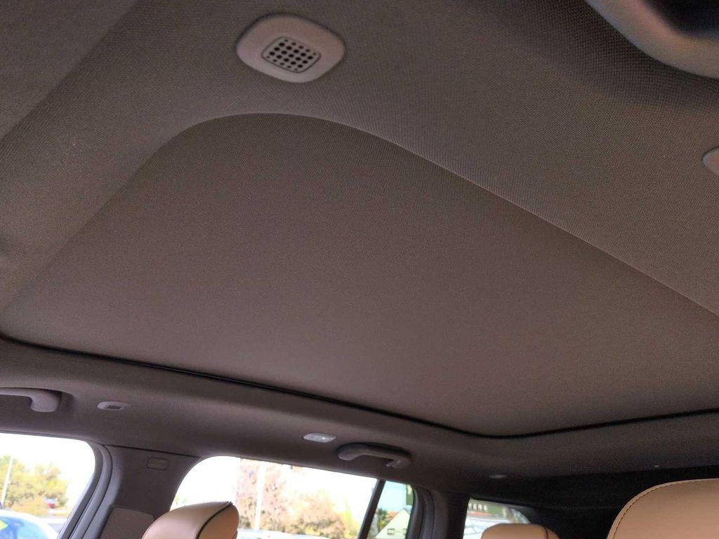 new 2025 Jeep Grand Cherokee car, priced at $57,500