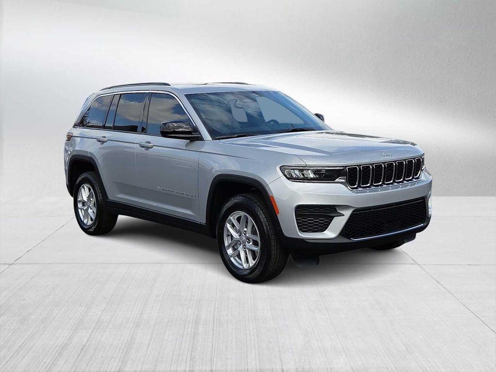 new 2025 Jeep Grand Cherokee car, priced at $34,920