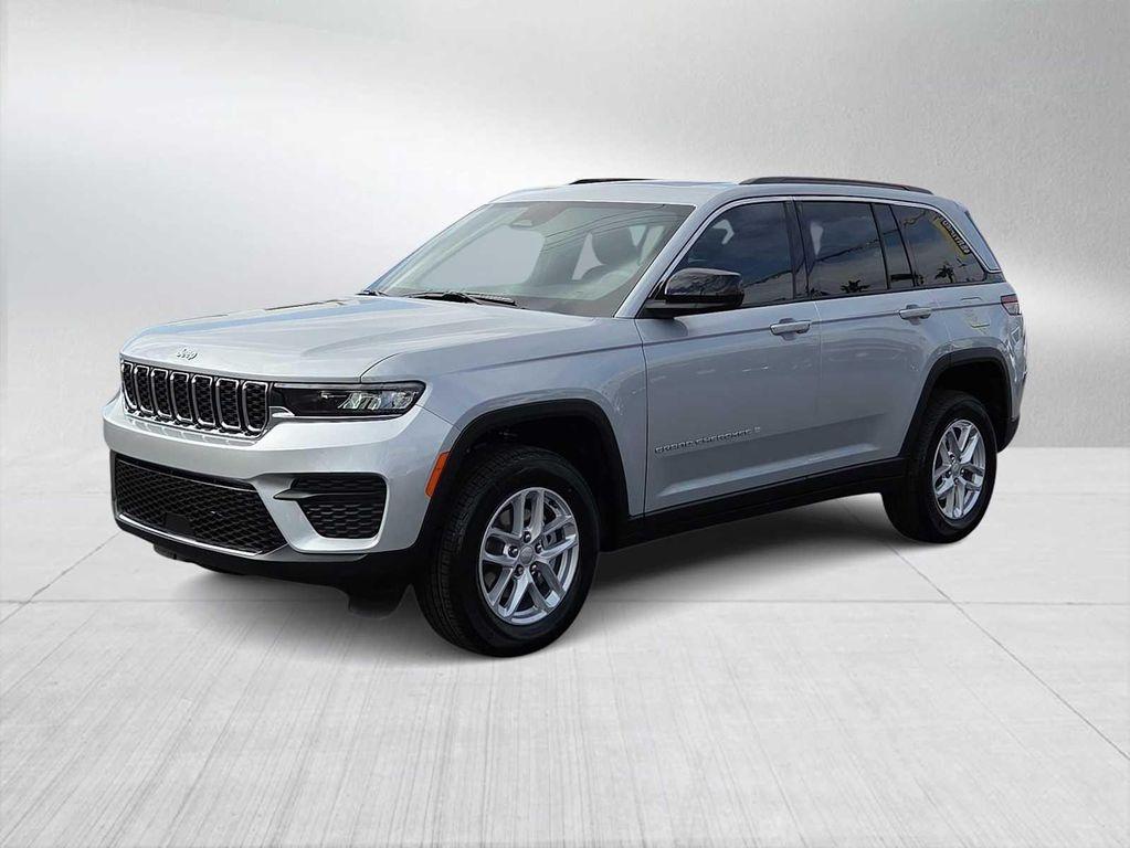 new 2025 Jeep Grand Cherokee car, priced at $34,920