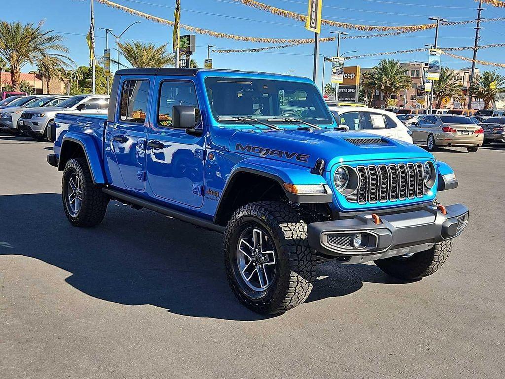 new 2025 Jeep Gladiator car, priced at $45,680