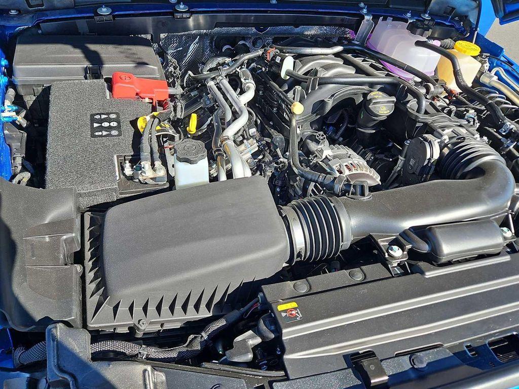 new 2025 Jeep Gladiator car, priced at $45,680