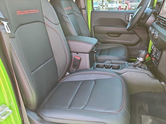 new 2025 Jeep Wrangler car, priced at $54,923