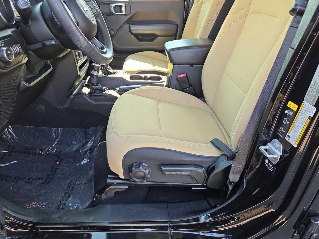 used 2021 Jeep Gladiator car, priced at $30,500