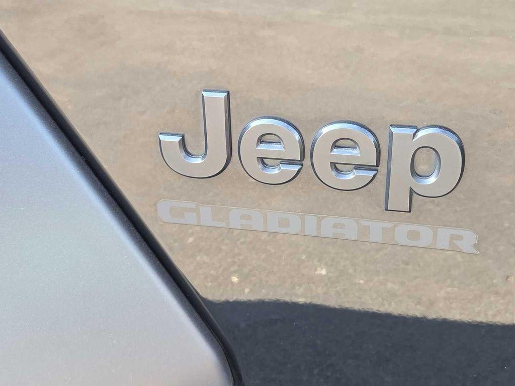 used 2021 Jeep Gladiator car, priced at $30,500