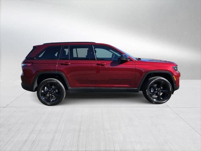 new 2025 Jeep Grand Cherokee car, priced at $48,175