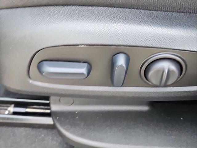 used 2023 Chevrolet Equinox car, priced at $21,000