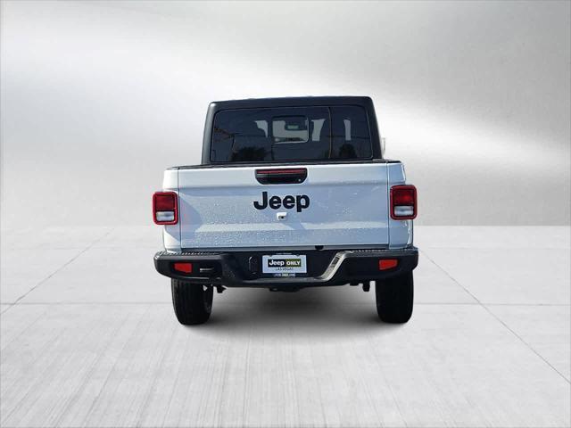 new 2025 Jeep Gladiator car, priced at $44,428