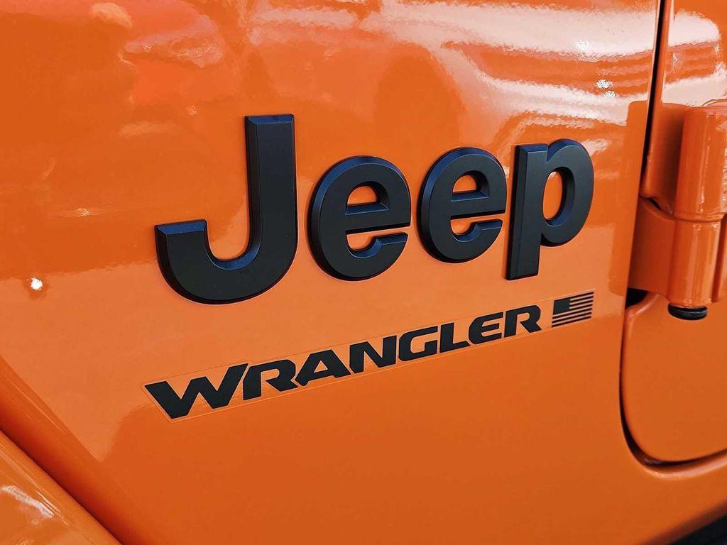new 2025 Jeep Wrangler car, priced at $52,115