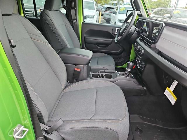 new 2025 Jeep Wrangler car, priced at $37,915