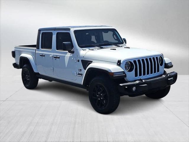 used 2023 Jeep Gladiator car, priced at $32,000