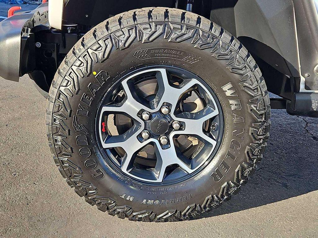 used 2021 Jeep Wrangler Unlimited car, priced at $34,000