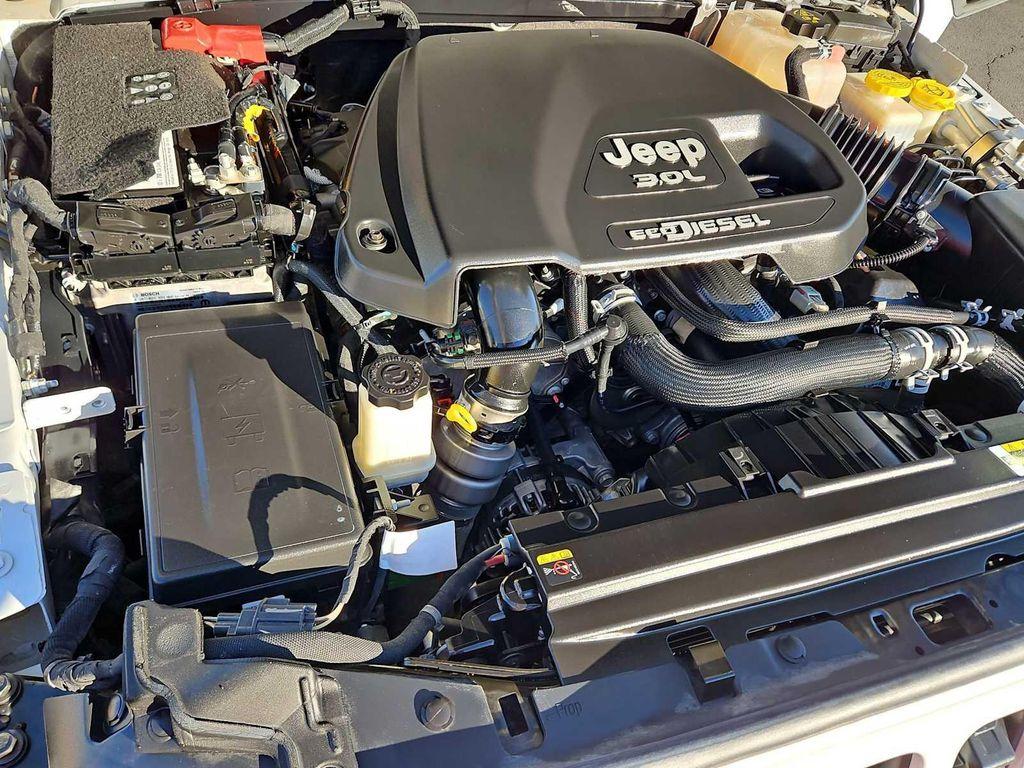 used 2021 Jeep Wrangler Unlimited car, priced at $34,000