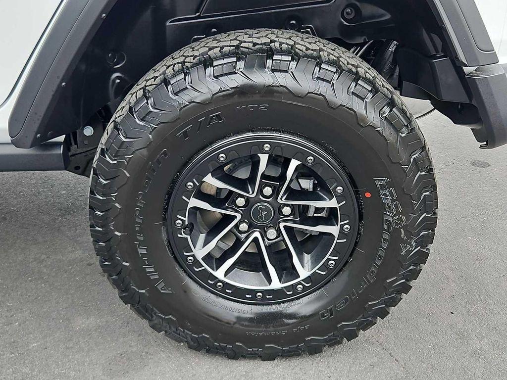new 2025 Jeep Wrangler car, priced at $52,515