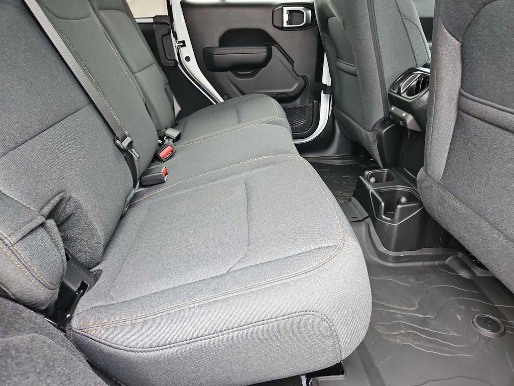 new 2025 Jeep Wrangler car, priced at $52,515