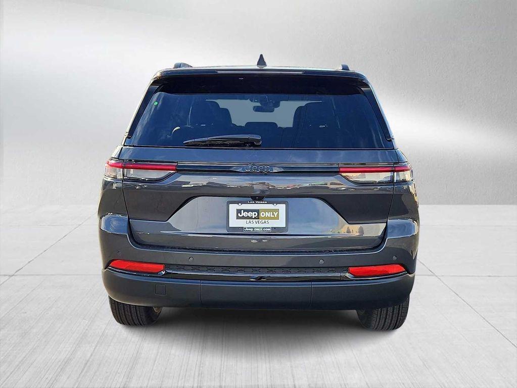 new 2025 Jeep Grand Cherokee car, priced at $36,230