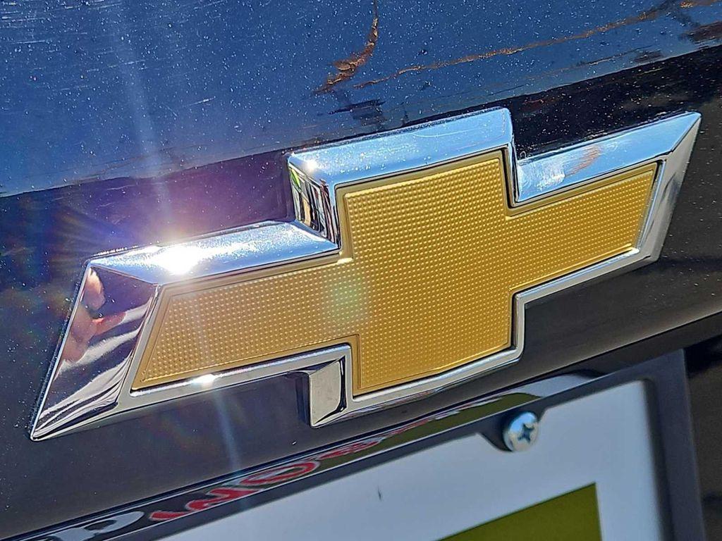 used 2024 Chevrolet Equinox car, priced at $22,500