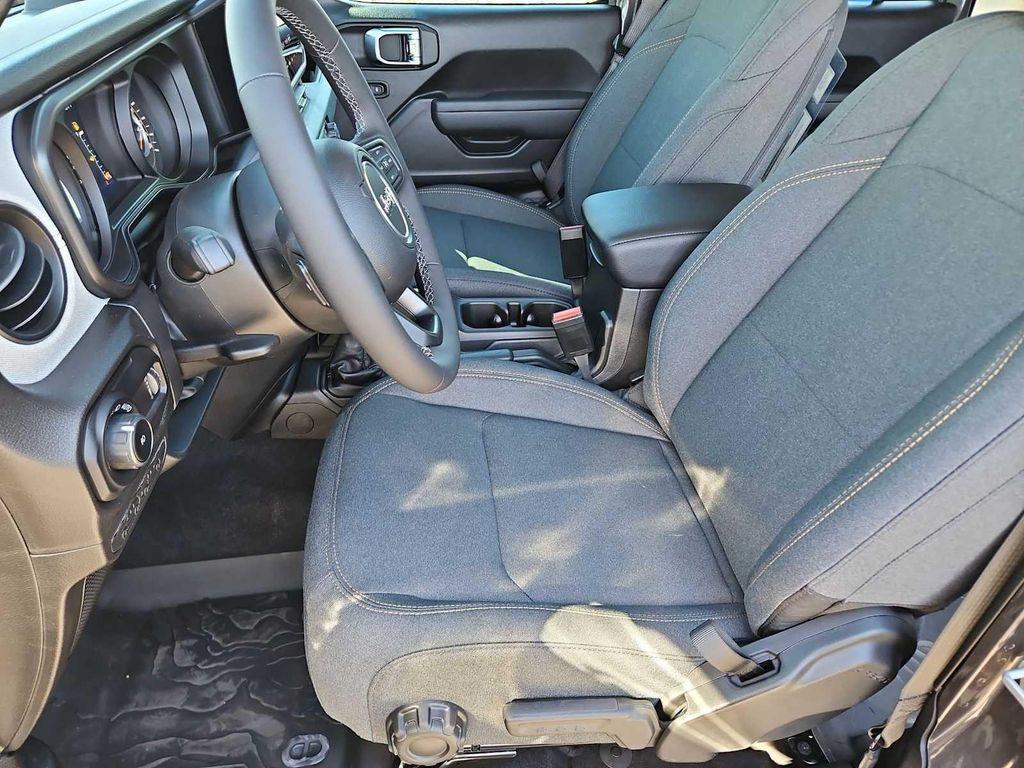 new 2026 Jeep Wrangler car, priced at $54,880