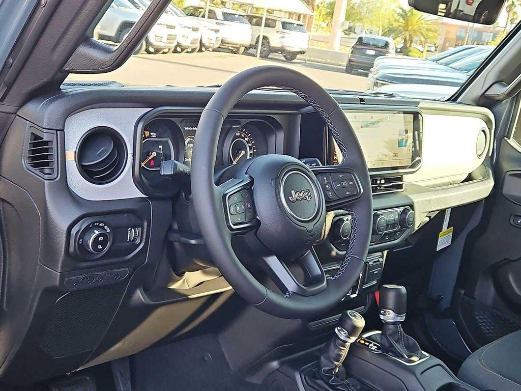 new 2025 Jeep Gladiator car, priced at $45,023