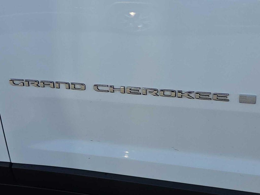 used 2021 Jeep Grand Cherokee L car, priced at $25,500