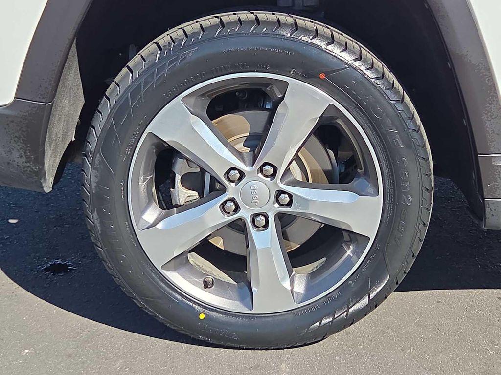 used 2021 Jeep Grand Cherokee L car, priced at $25,500