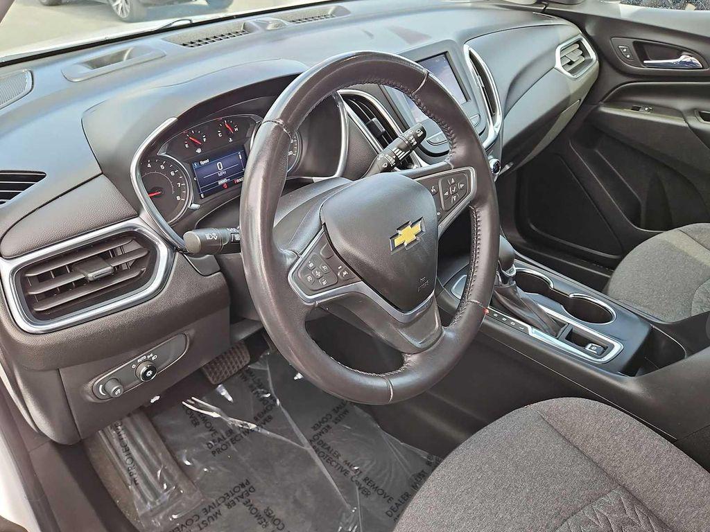 used 2022 Chevrolet Equinox car, priced at $19,000