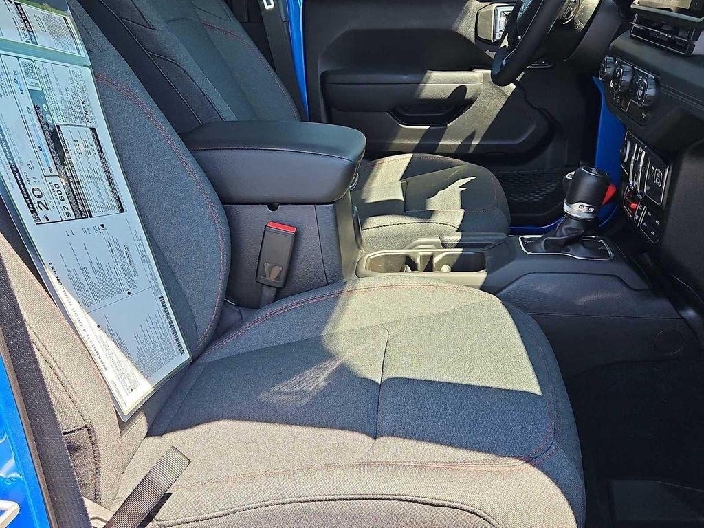 new 2025 Jeep Wrangler car, priced at $53,445