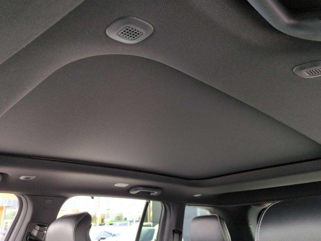 new 2025 Jeep Grand Cherokee car, priced at $57,985