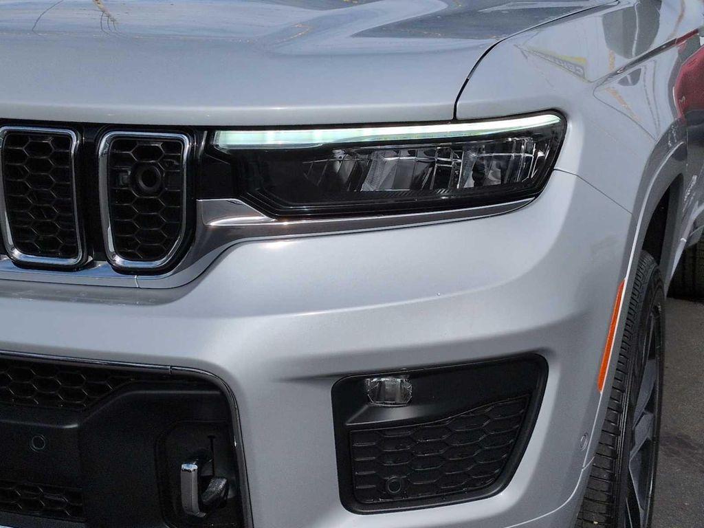 new 2025 Jeep Grand Cherokee car, priced at $57,985
