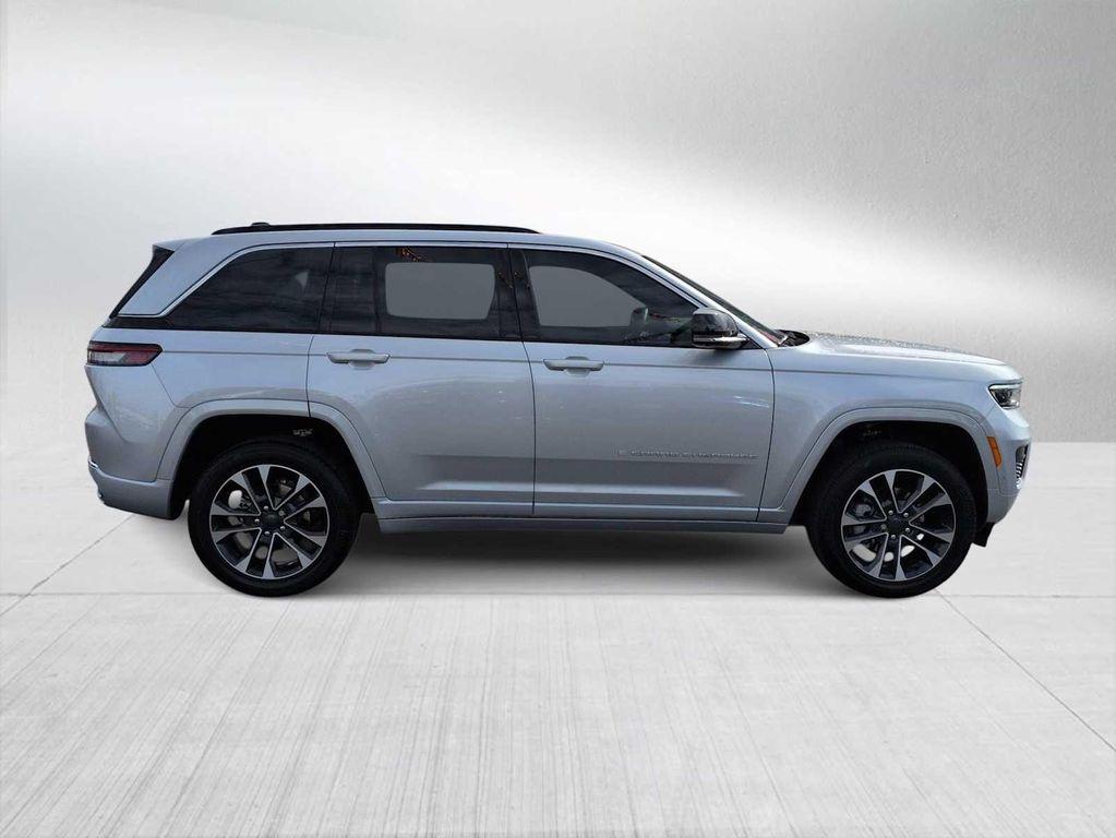 new 2025 Jeep Grand Cherokee car, priced at $57,985