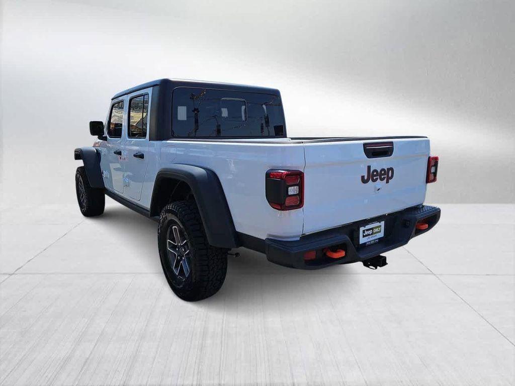 new 2025 Jeep Gladiator car, priced at $48,580