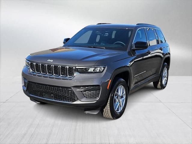 new 2025 Jeep Grand Cherokee car, priced at $43,970