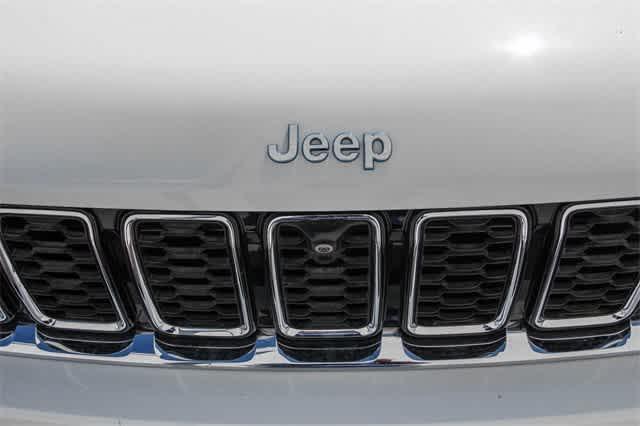 new 2022 Jeep Grand Cherokee 4xe car, priced at $55,000