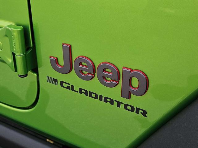 new 2025 Jeep Gladiator car, priced at $46,675