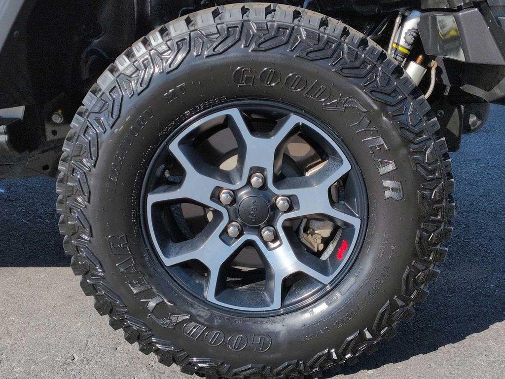 used 2022 Jeep Wrangler Unlimited car, priced at $38,500