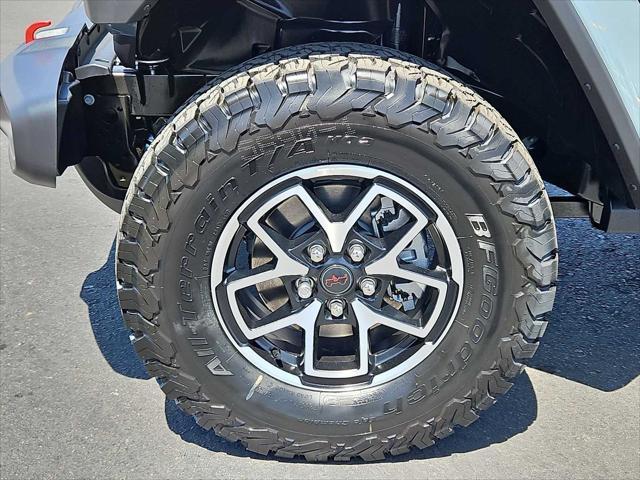 new 2025 Jeep Wrangler car, priced at $54,923