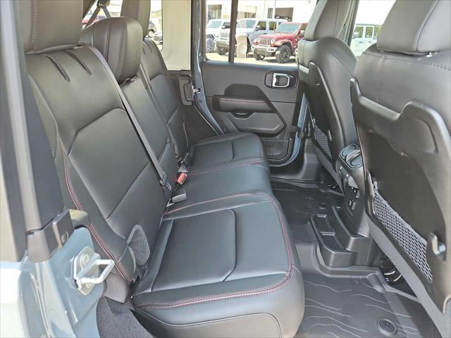 new 2025 Jeep Wrangler car, priced at $54,923