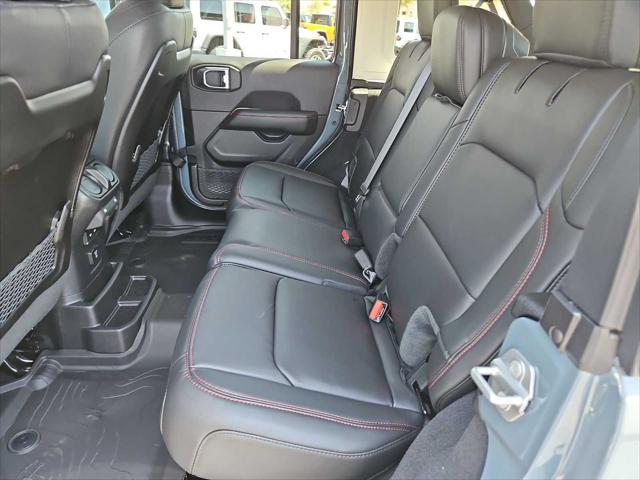 new 2025 Jeep Wrangler car, priced at $54,923