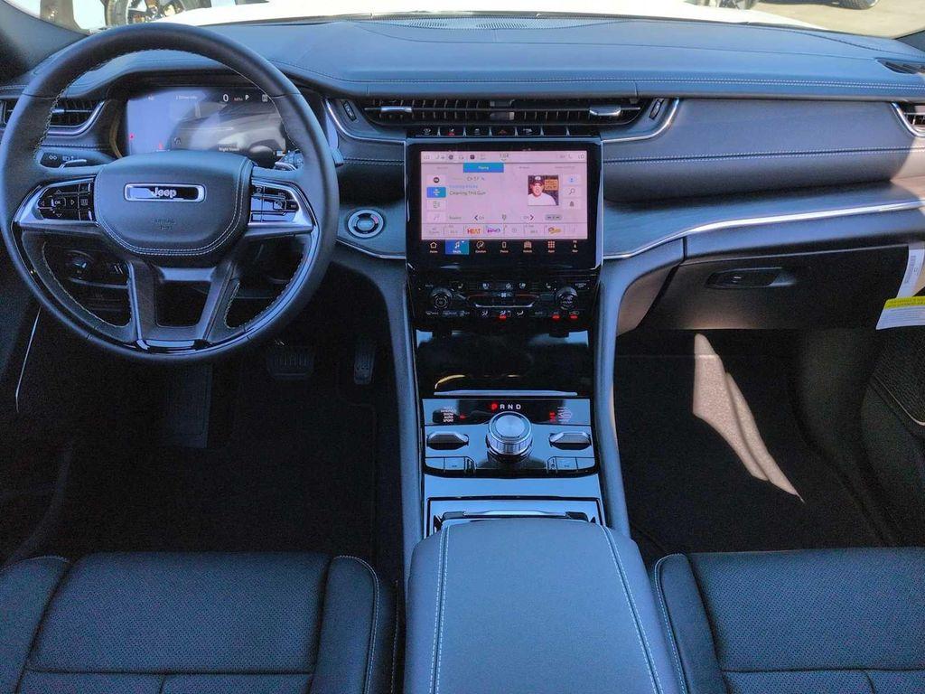 new 2025 Jeep Grand Cherokee L car, priced at $59,135