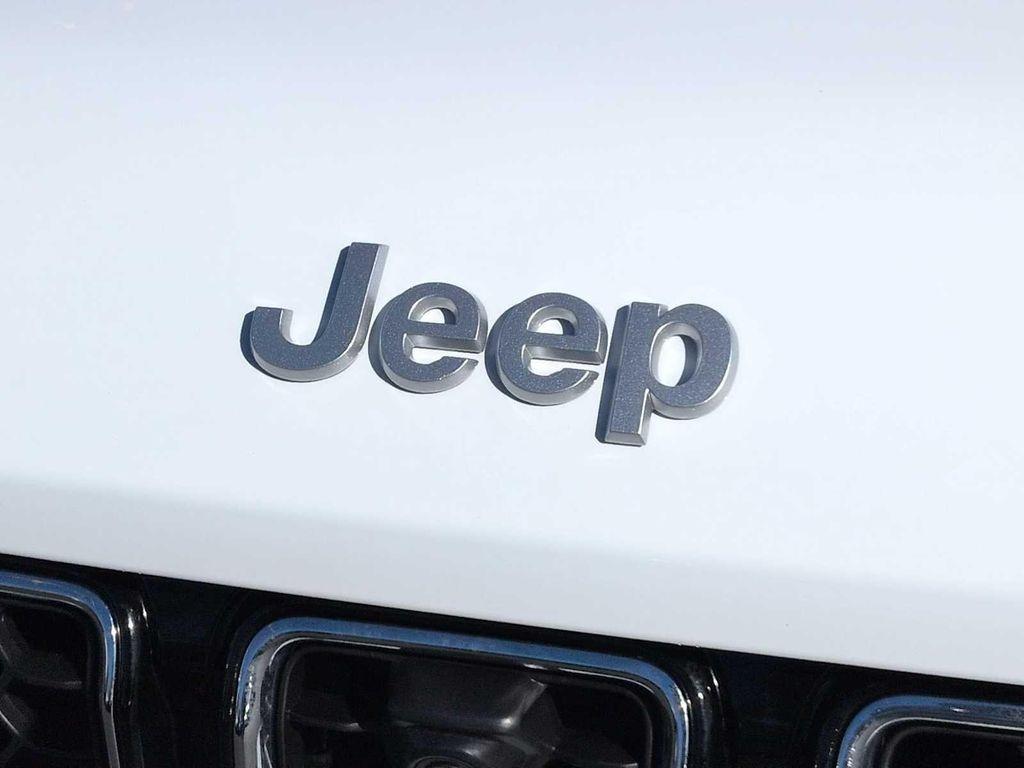 new 2025 Jeep Grand Cherokee L car, priced at $59,135